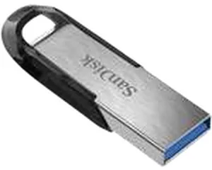 macOS install drive (32GB USB)